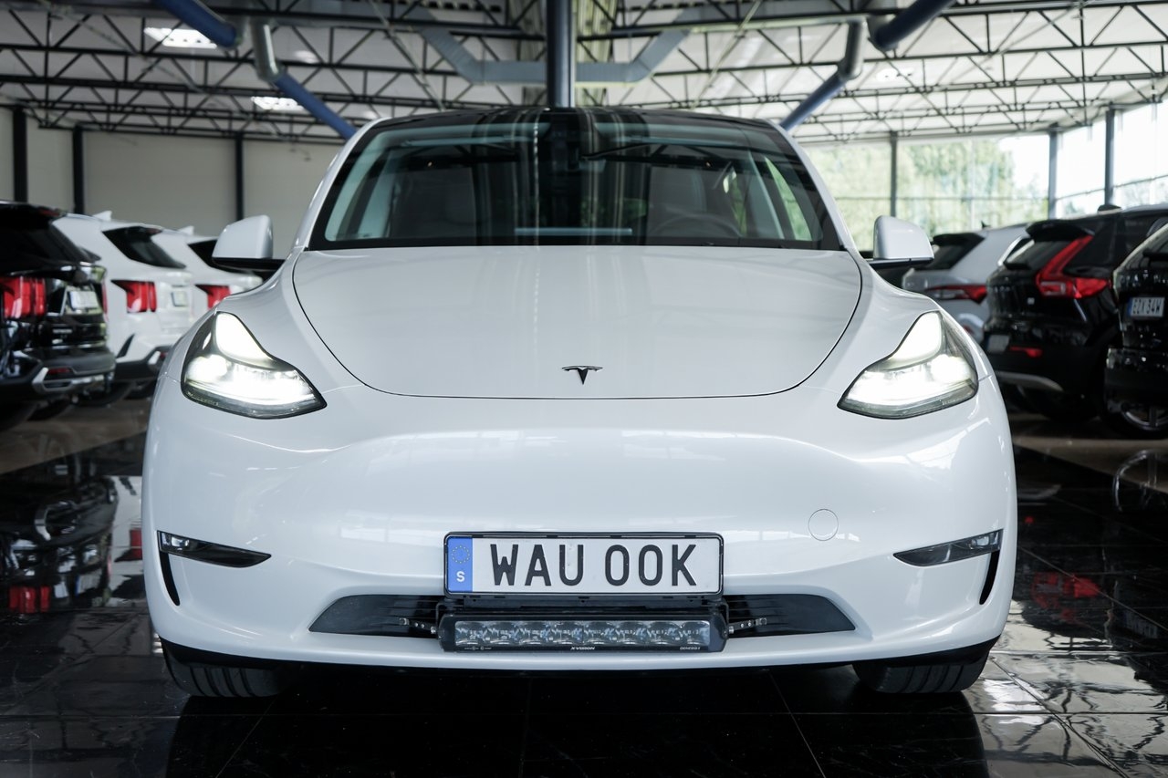 Tesla Model Y Long Range AWD Long Range 2023, bild 2/10