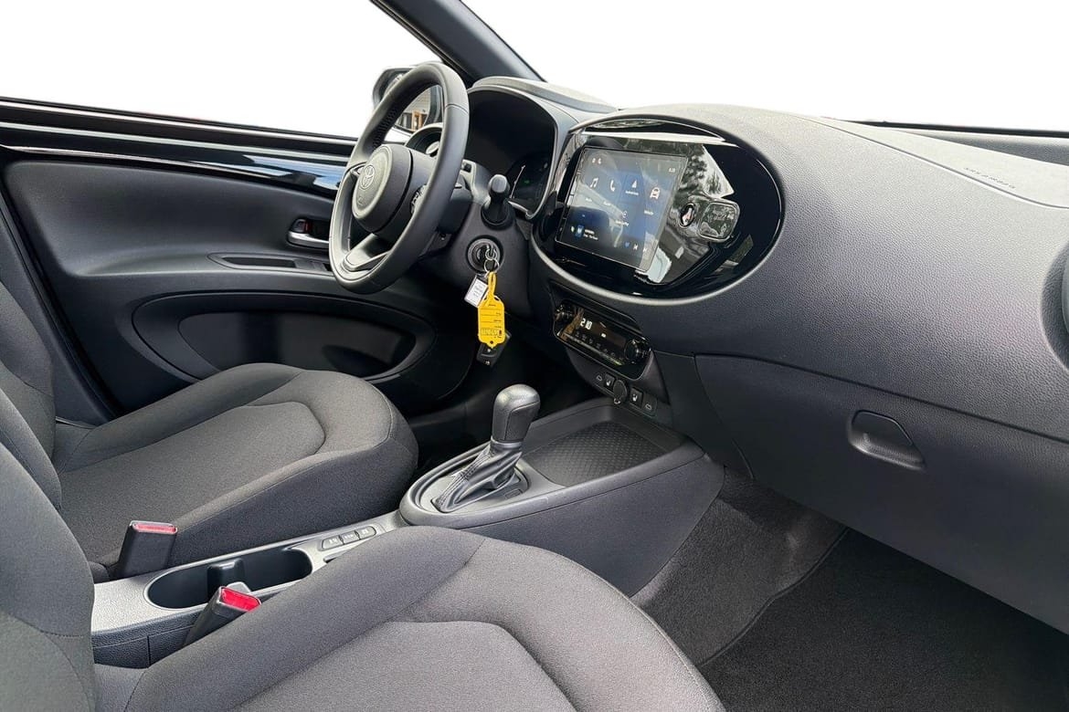 Toyota Aygo X 2026, bild 7/10
