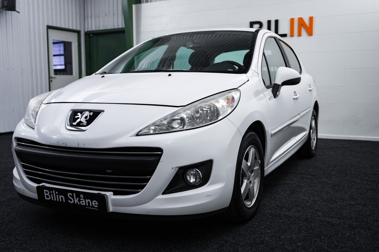 Peugeot 207 5-dörrar 1.4 VTi 2010, bild 3/10
