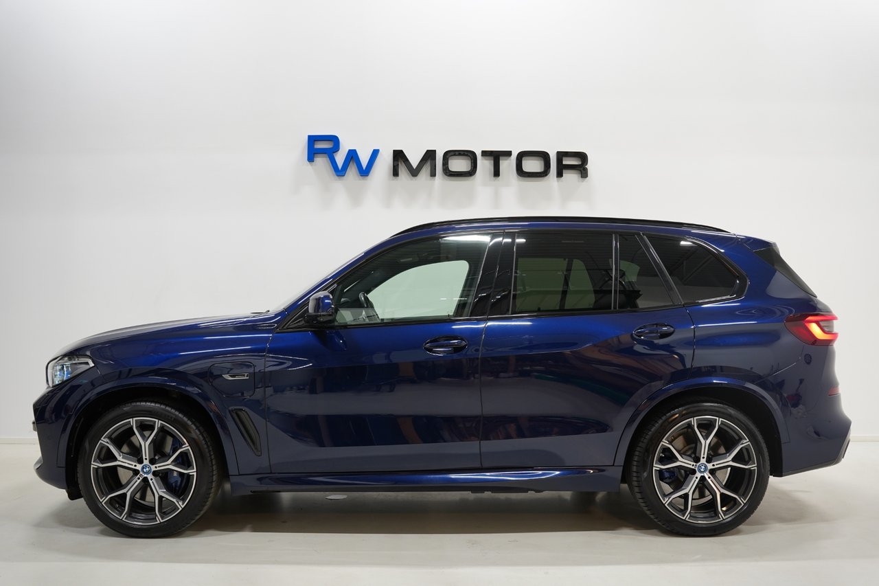 BMW X5 xDrive45e M Sport HiFi Pano 2022, bild 6/10