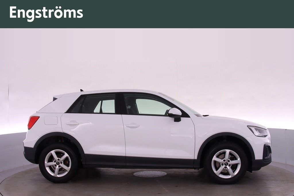 Audi Q2 TFSI 110 HK 2024, bild 2/10