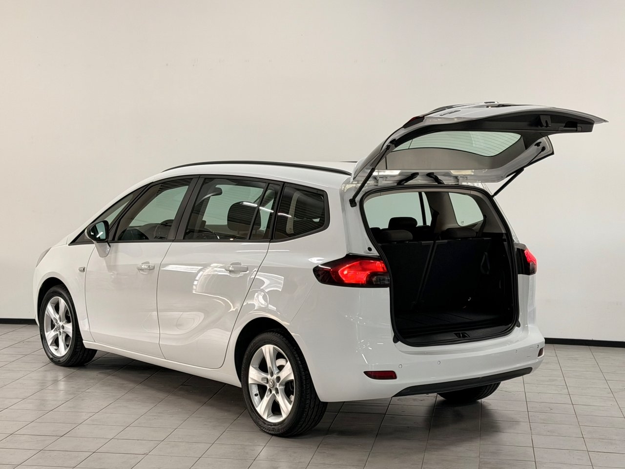 Opel Zafira Tourer 2015, bild 7/10