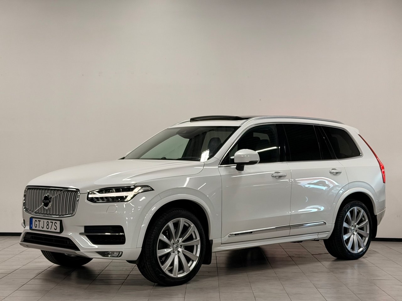 Volvo XC90 7-seater D5 AWD Inscription 2019, bild 5/37