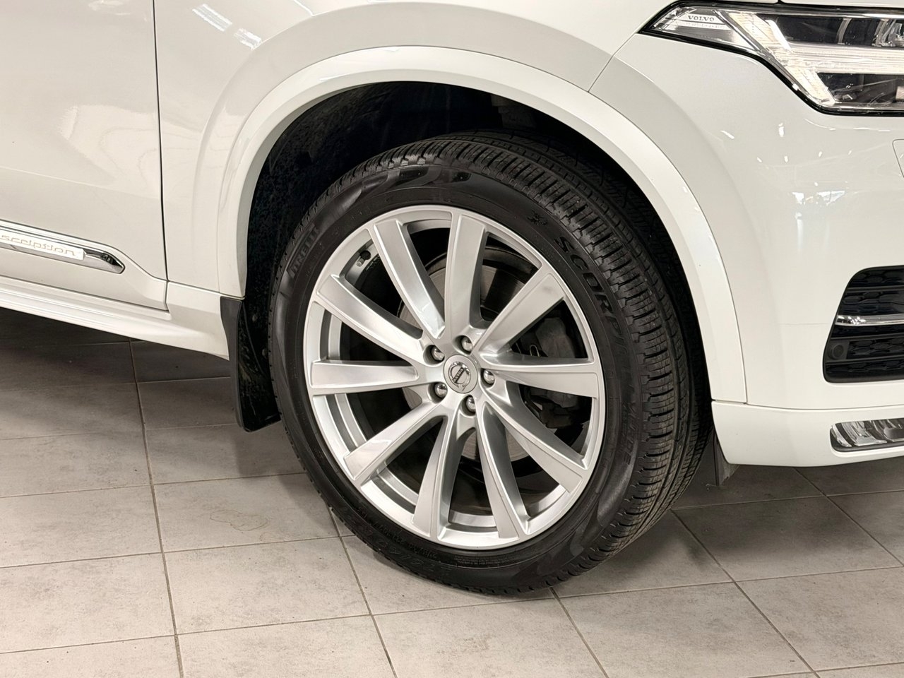 Volvo XC90 7-seater D5 AWD Inscription 2019, bild 4/37