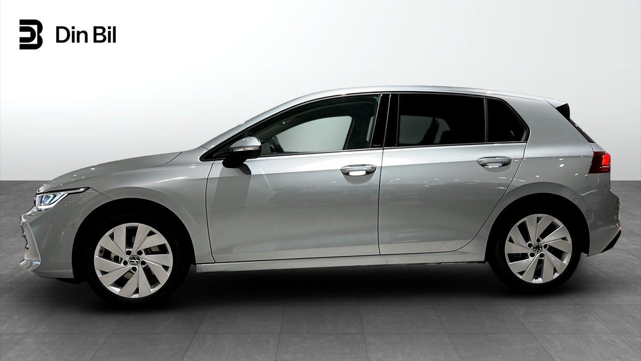 Volkswagen Golf 2026, bild 2/10