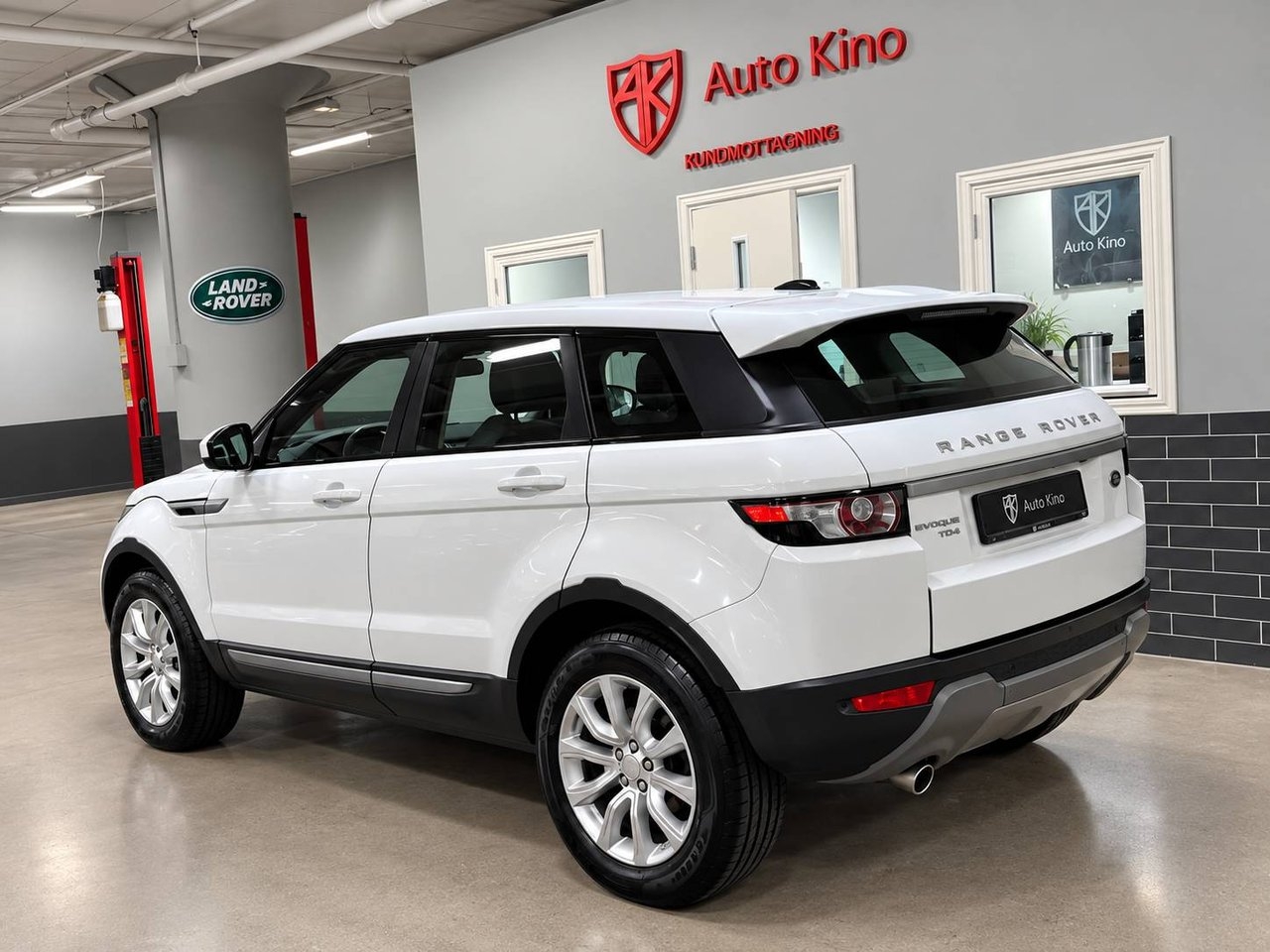 Land Rover Range Rover Evoque 2015, kuva 3/10