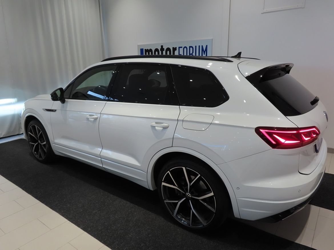 Volkswagen Touareg 2021, bild 3/10