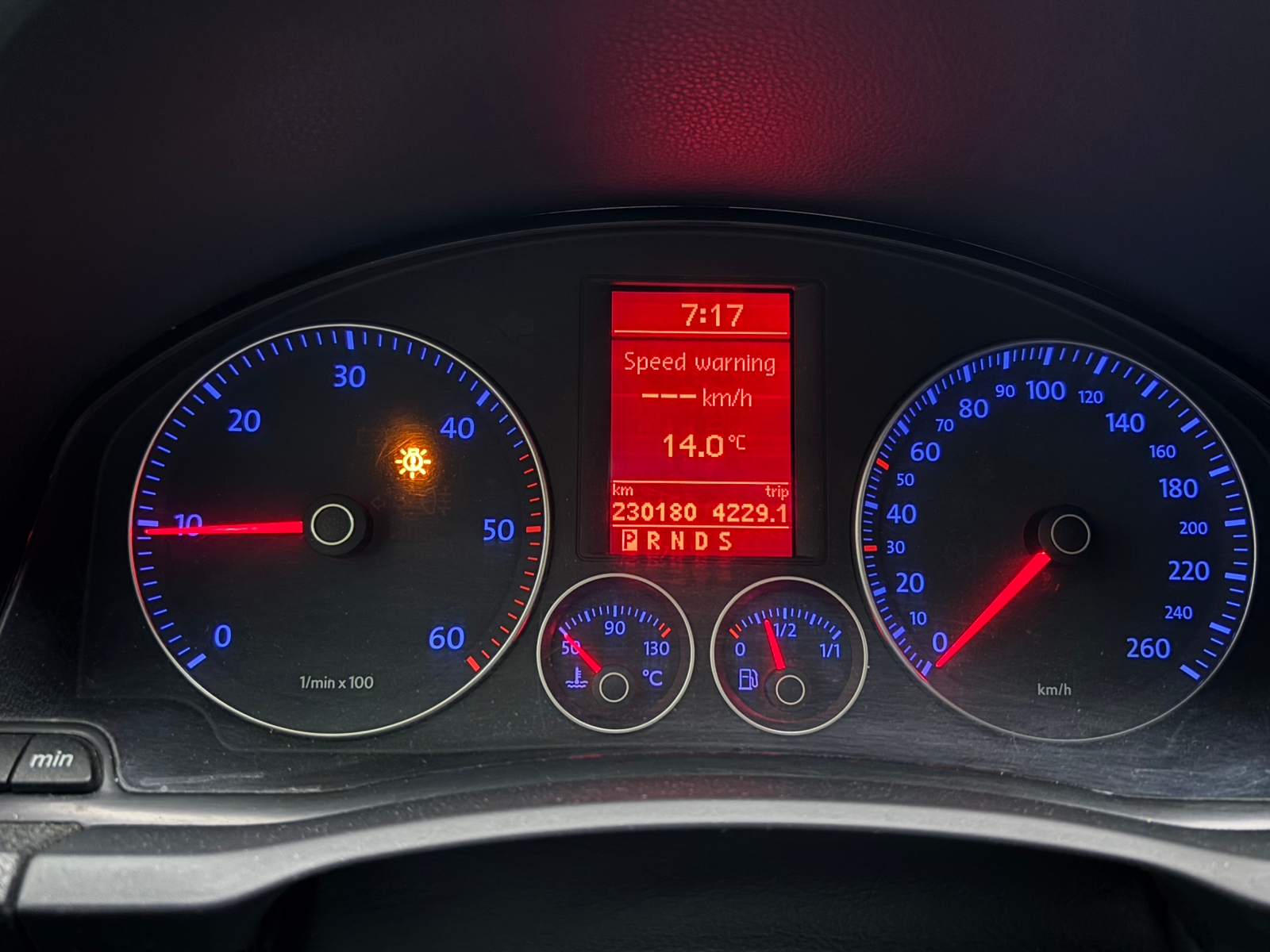 Volkswagen Golf 2008, bild 5/9