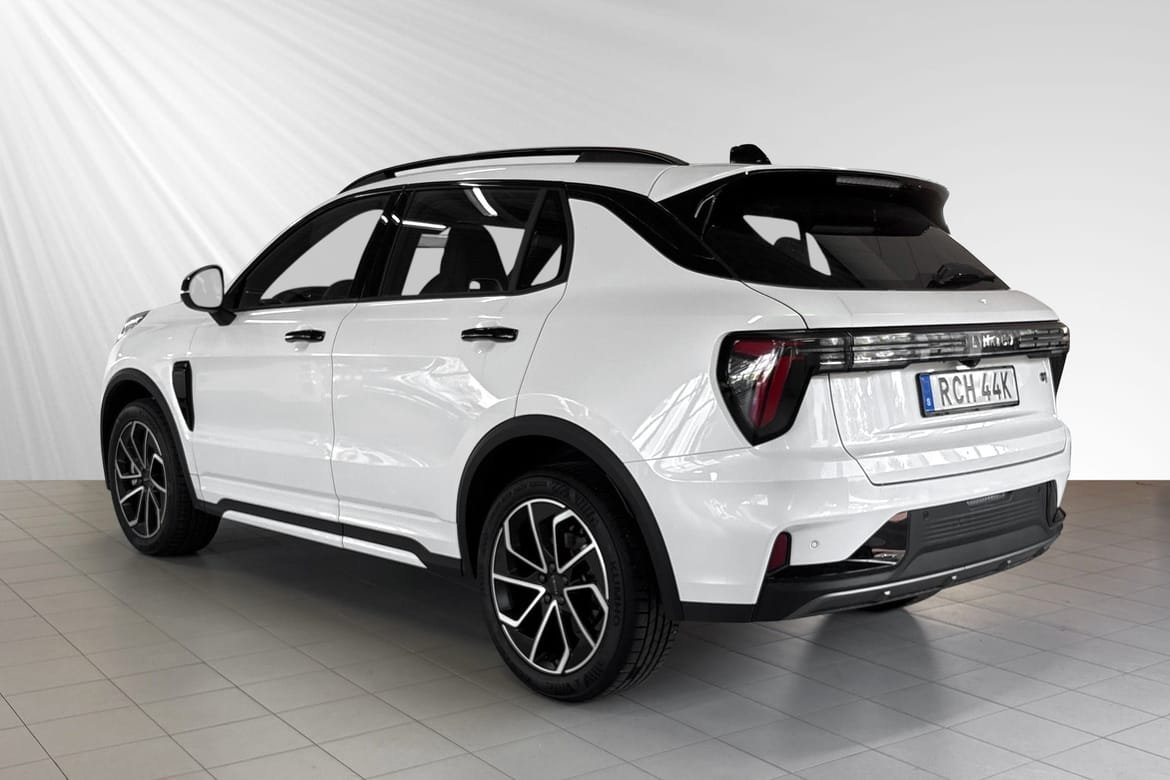 Lynk & Co 01 Core PHEV 2025, bild 3/21