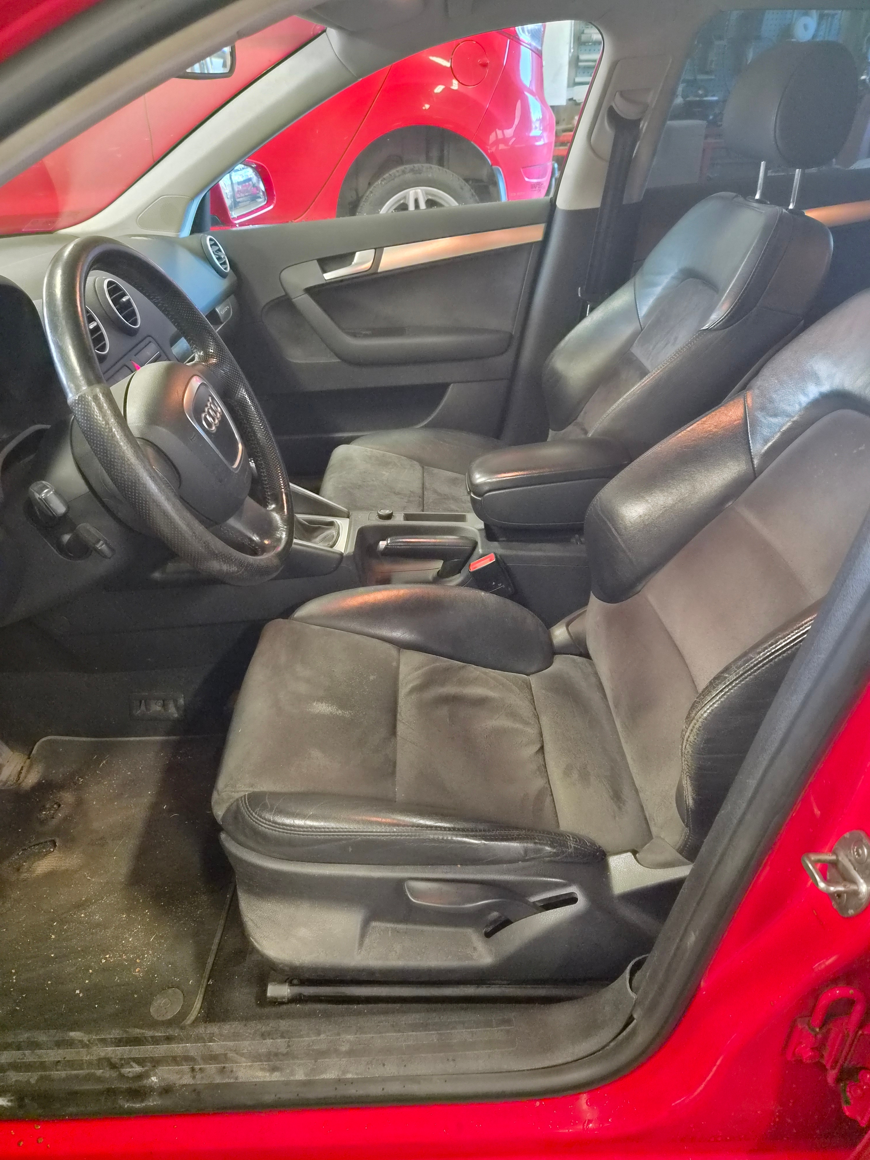 Audi A3 2005, photo 2/3