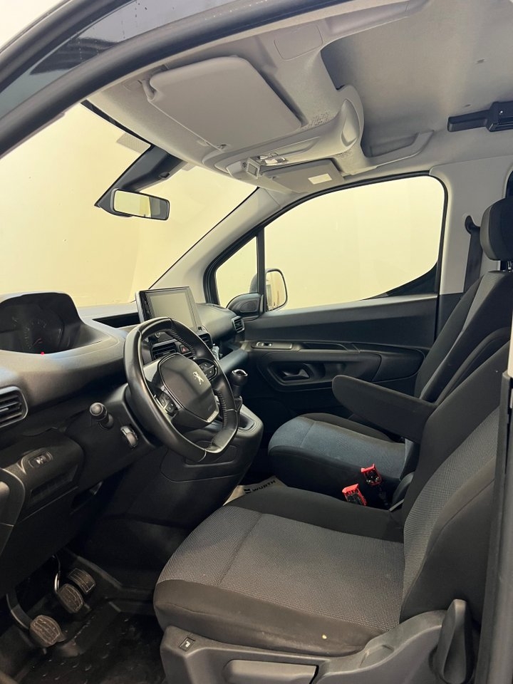 Peugeot Partner 2021, photo 7/10