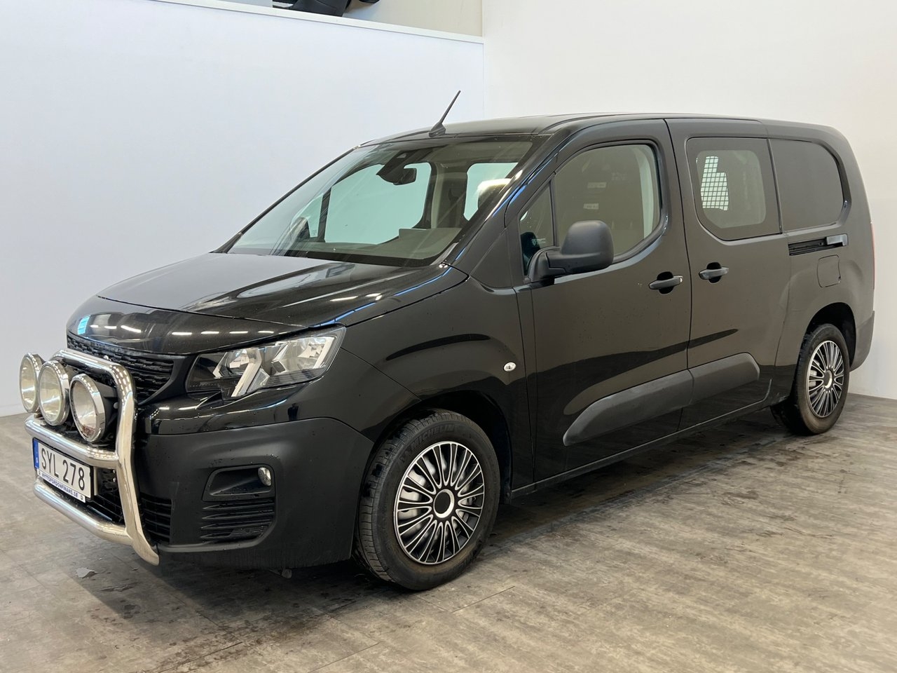 Peugeot Partner 2021, photo 3/10