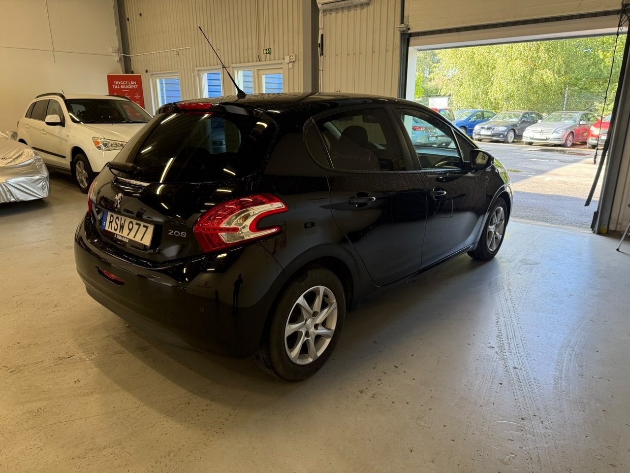Peugeot 208 2014, kuva 6/10