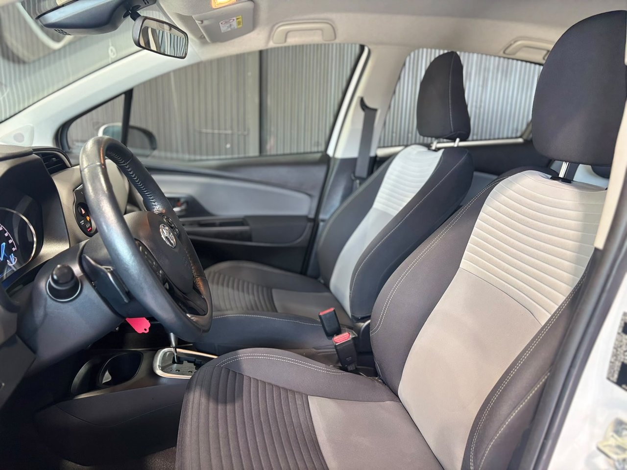 Toyota Yaris 2017, bild 5/10