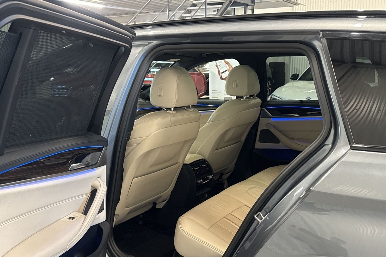 BMW 520 d Touring M Sport 2018, bild 7/10
