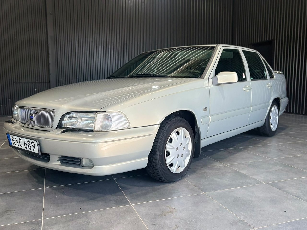 Volvo S70
