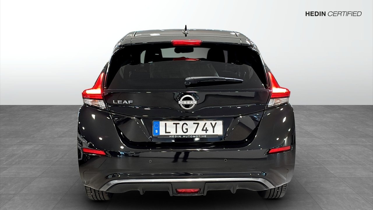 Nissan Leaf N-CONNECTA 39 KWH 2023, kuva 7/10