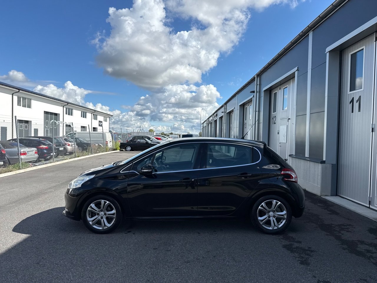 Peugeot 208 Sport 1.2 2012, bild 4/10