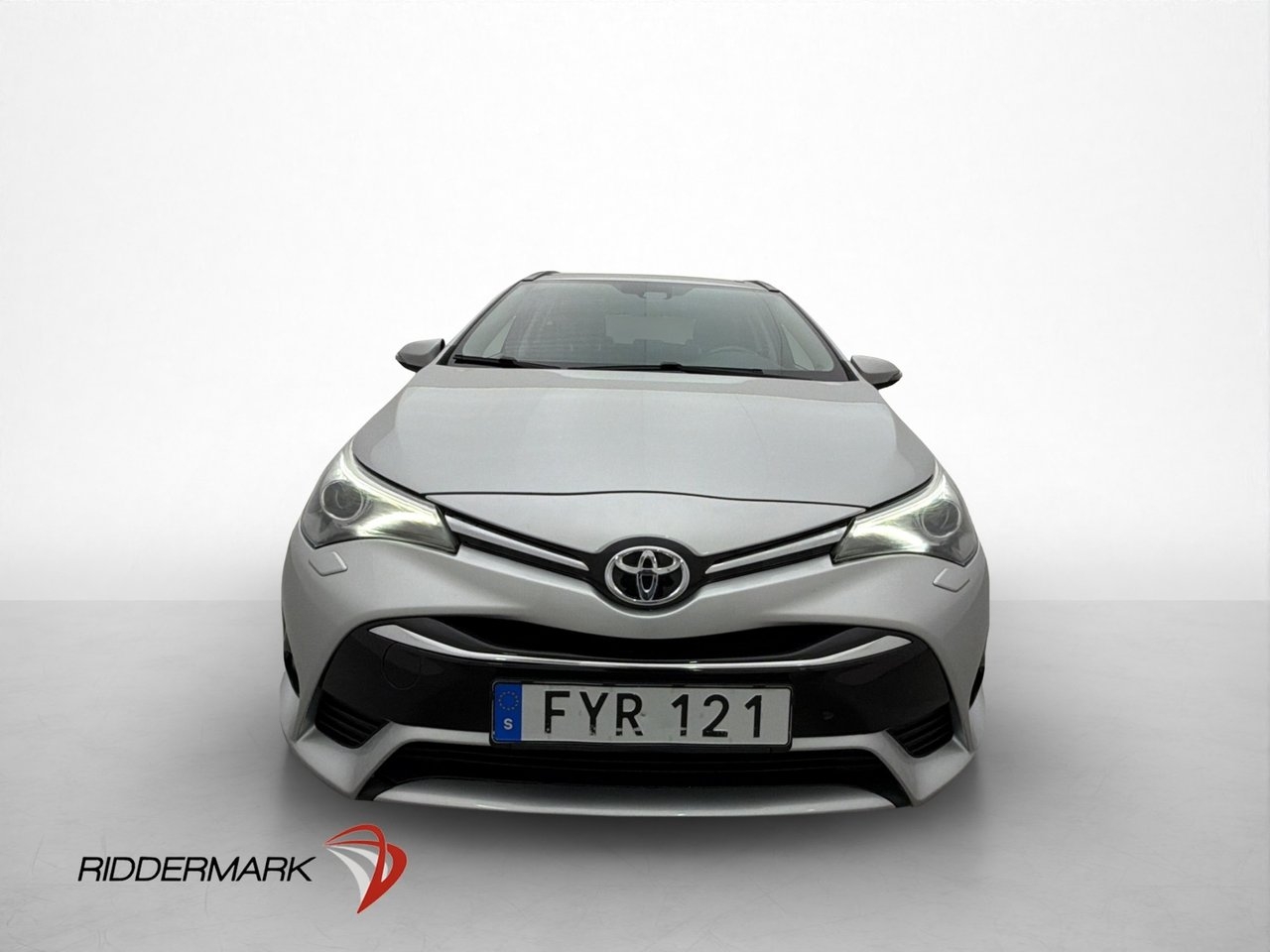 Toyota Avensis Active Plus 2016, bild 2/32