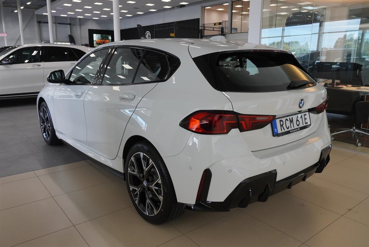 BMW 120 M Sport Design Automat 2026, bild 7/10