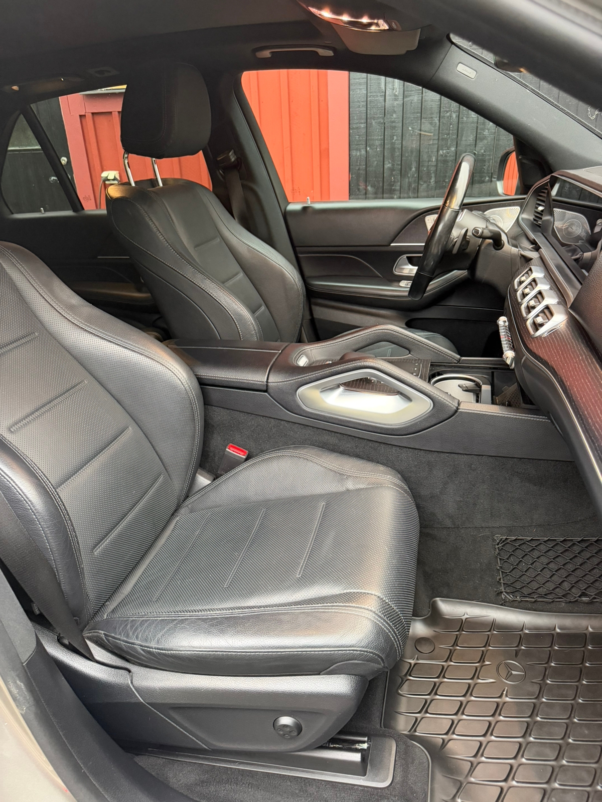 Mercedes-Benz GLE 2021, bild 6/8