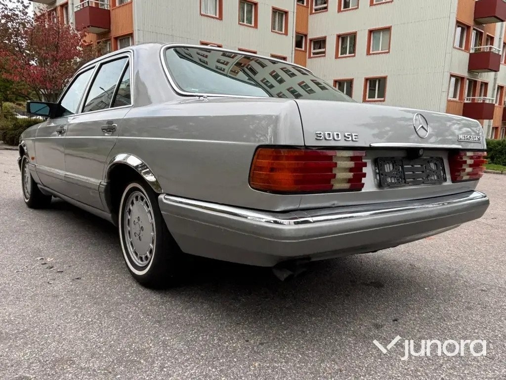 Mercedes-Benz 300 SE 1990, bild 4/10
