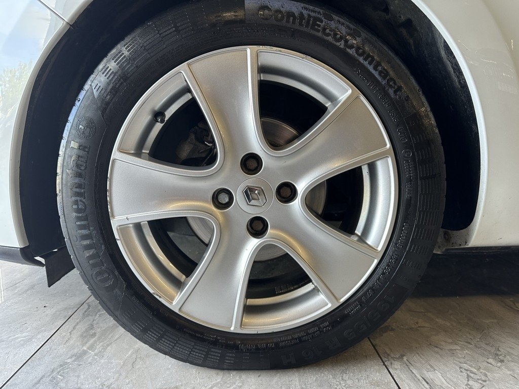 Renault Clio 2015, bild 6/10