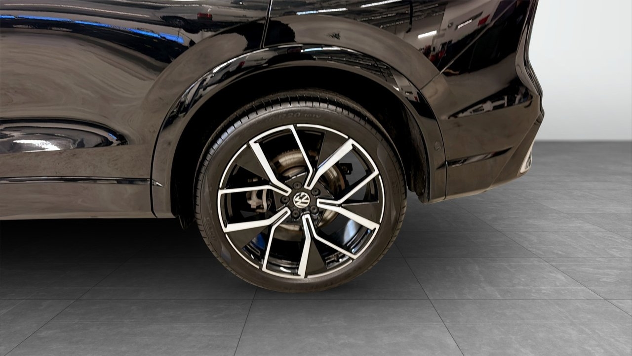 Volkswagen Tiguan 2025, photo 6/10