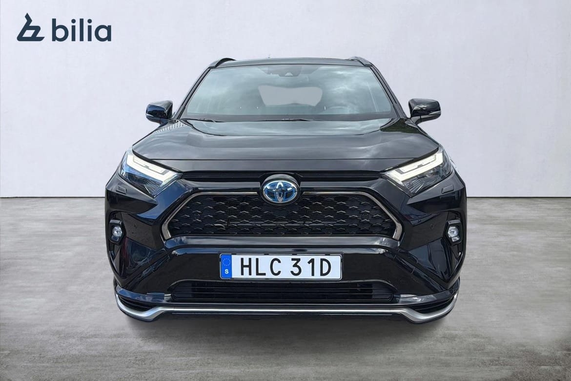 Toyota RAV4 2025, photo 6/10