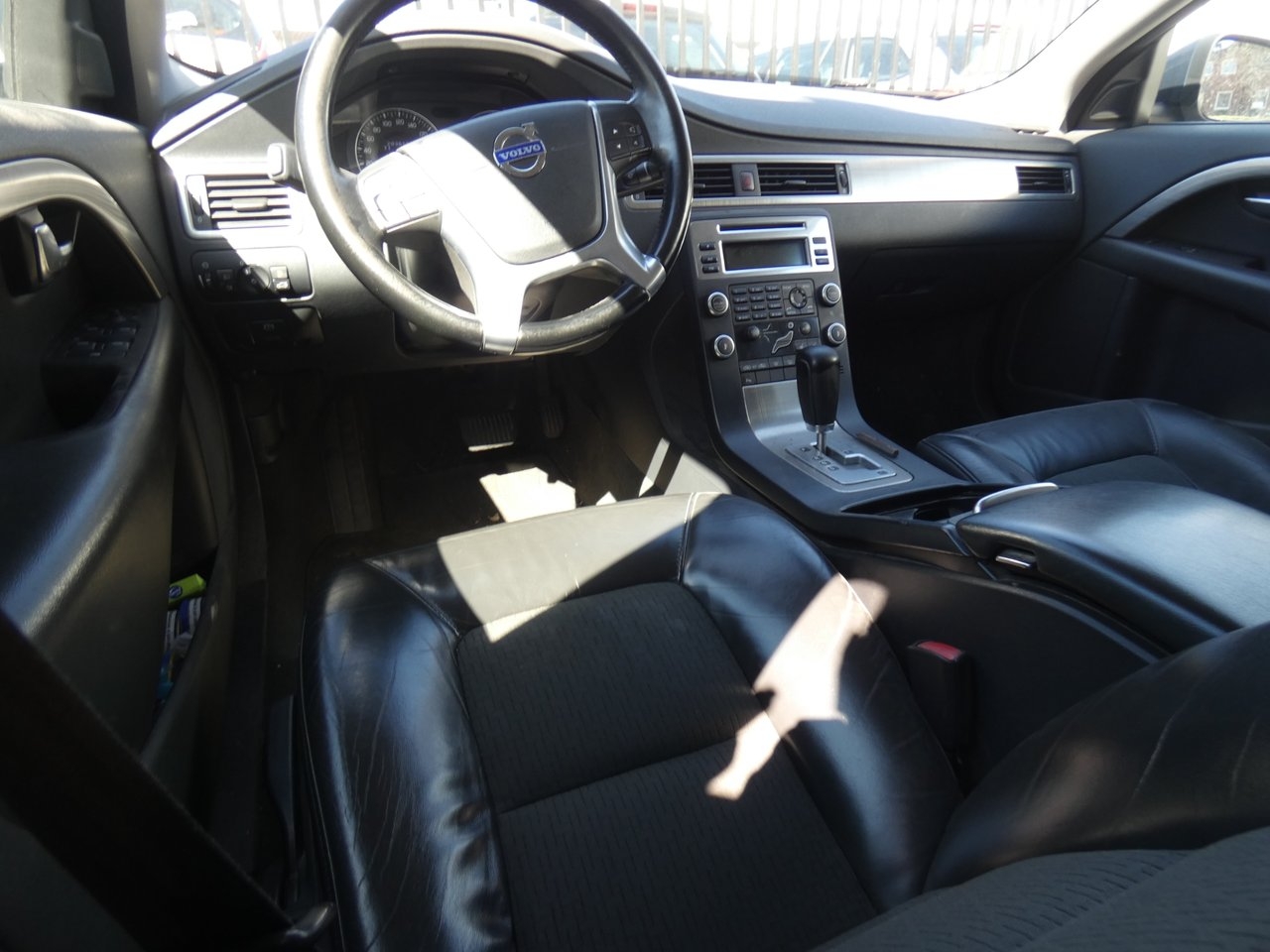 Volvo V70 2.4D Geartronic DEFEKT 2010, photo 6/10