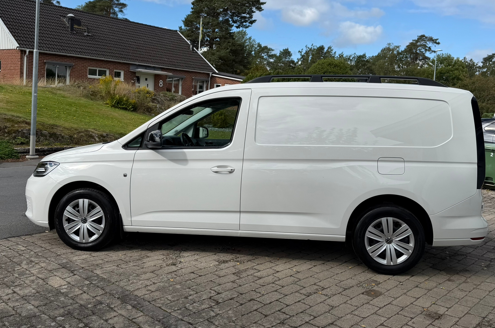 Volkswagen Caddy Maxi Cargo 2.0 TDI 2023, bild 3/10
