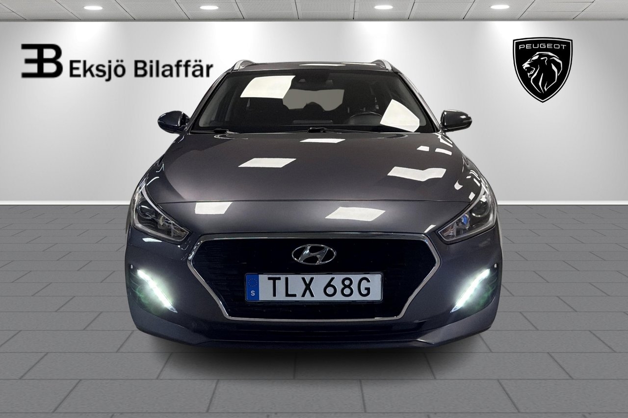 Hyundai i30 Kombi T-GDI blue Trend 120hk 2020, photo 2/10