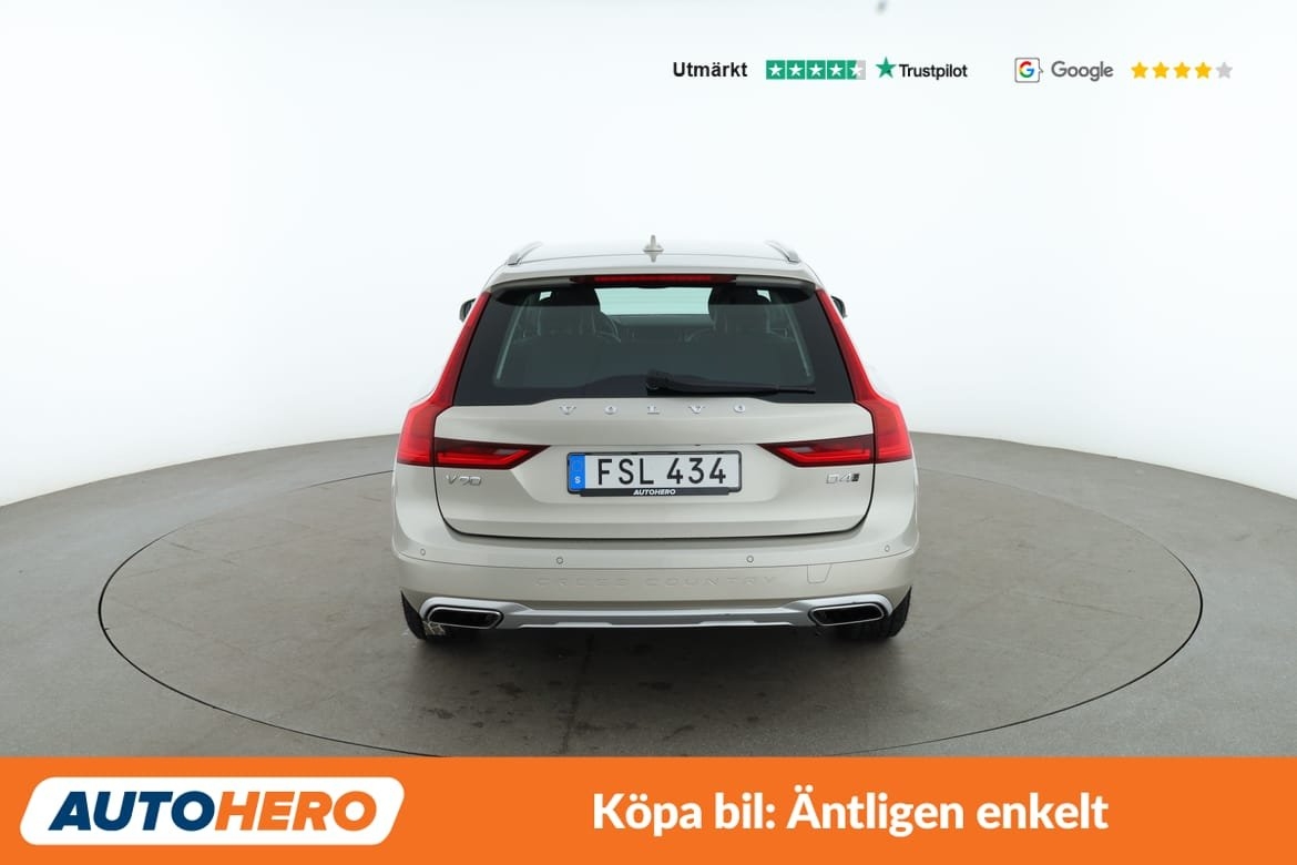 Volvo V90 Cross Country 2018, bild 4/38