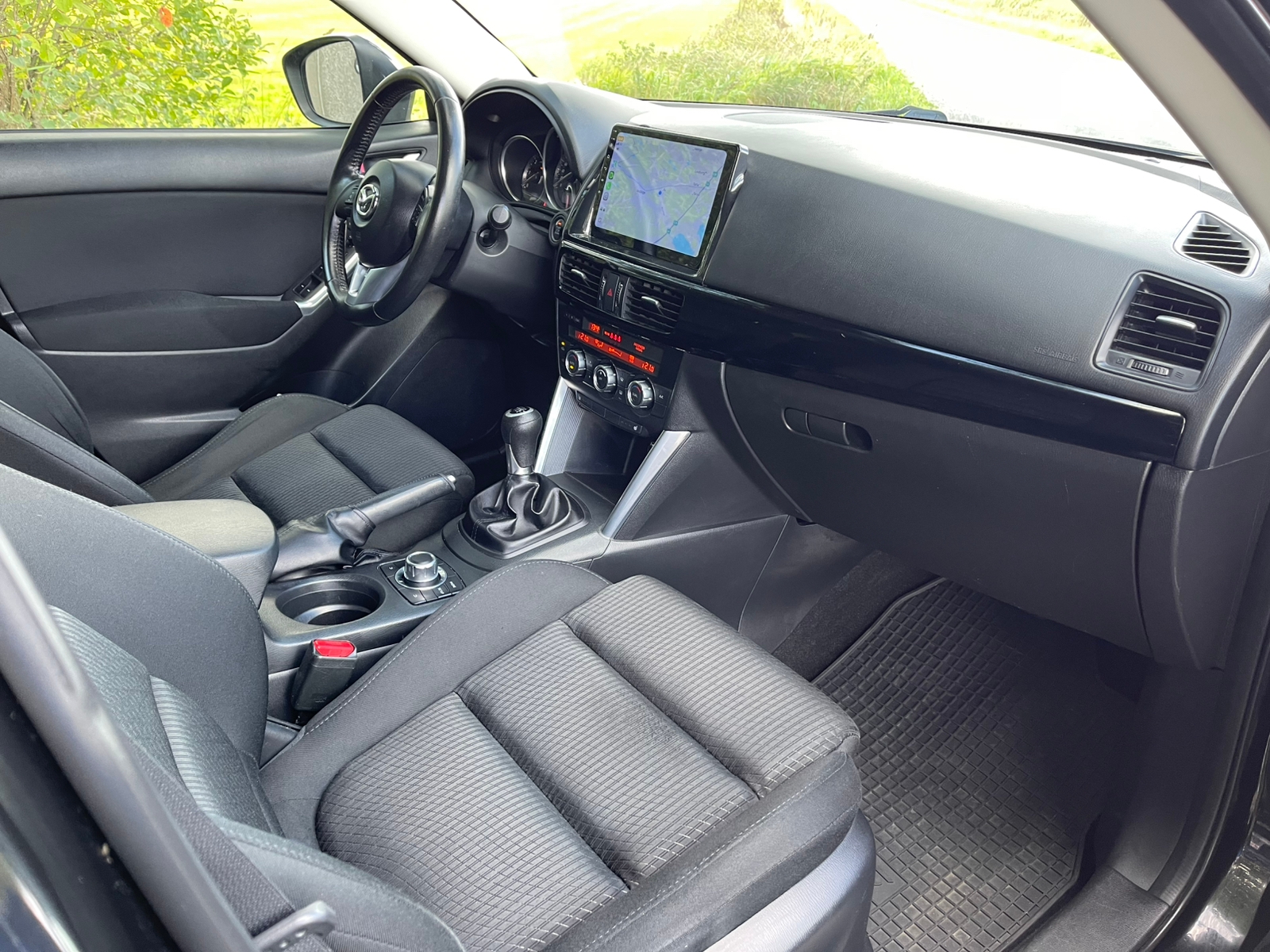 Mazda CX-5 2.2 SKYACTIV-D Manuell 2012, bild 5/9