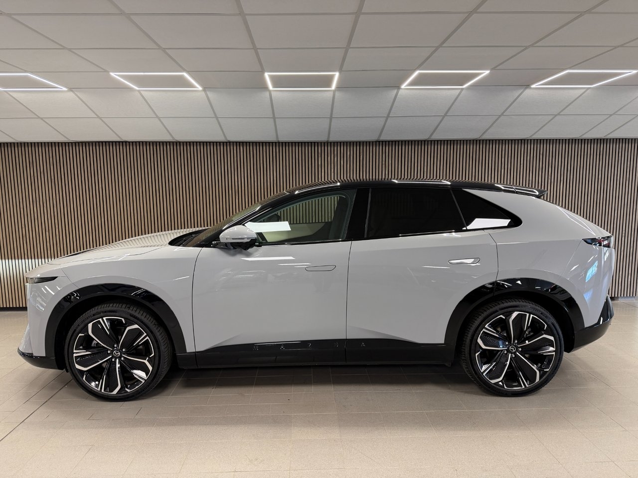 Mazda CX-6e Takumi 78kwh 2026, bild 5/10