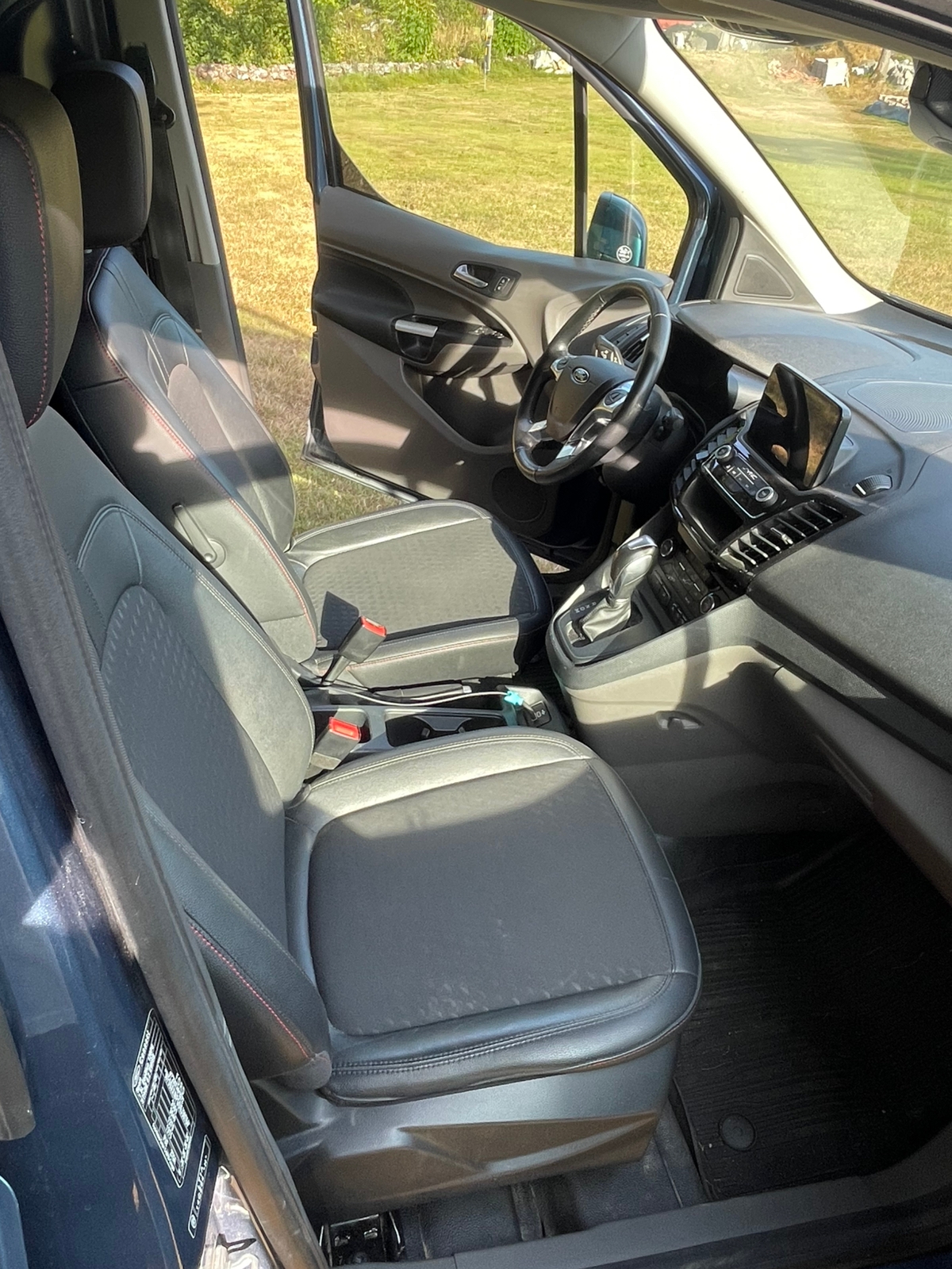 Ford Transit Connect 2022, photo 3/5