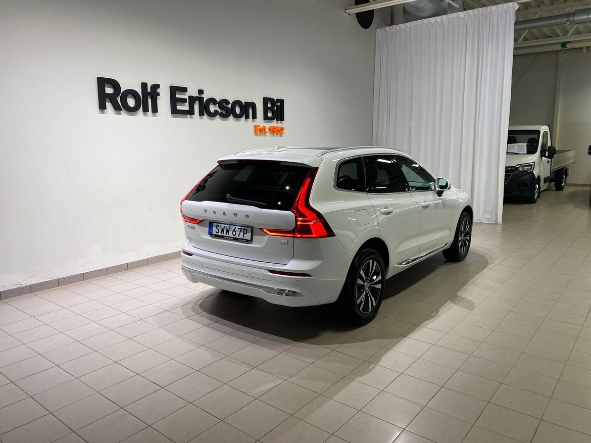 Volvo XC60 Recharge T6 Core Bright 2024, kuva 7/10