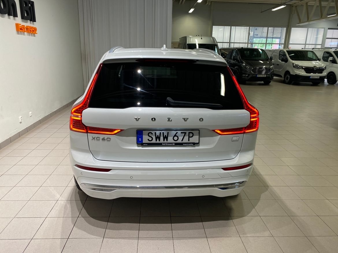 Volvo XC60 Recharge T6 Core Bright 2024, kuva 4/10