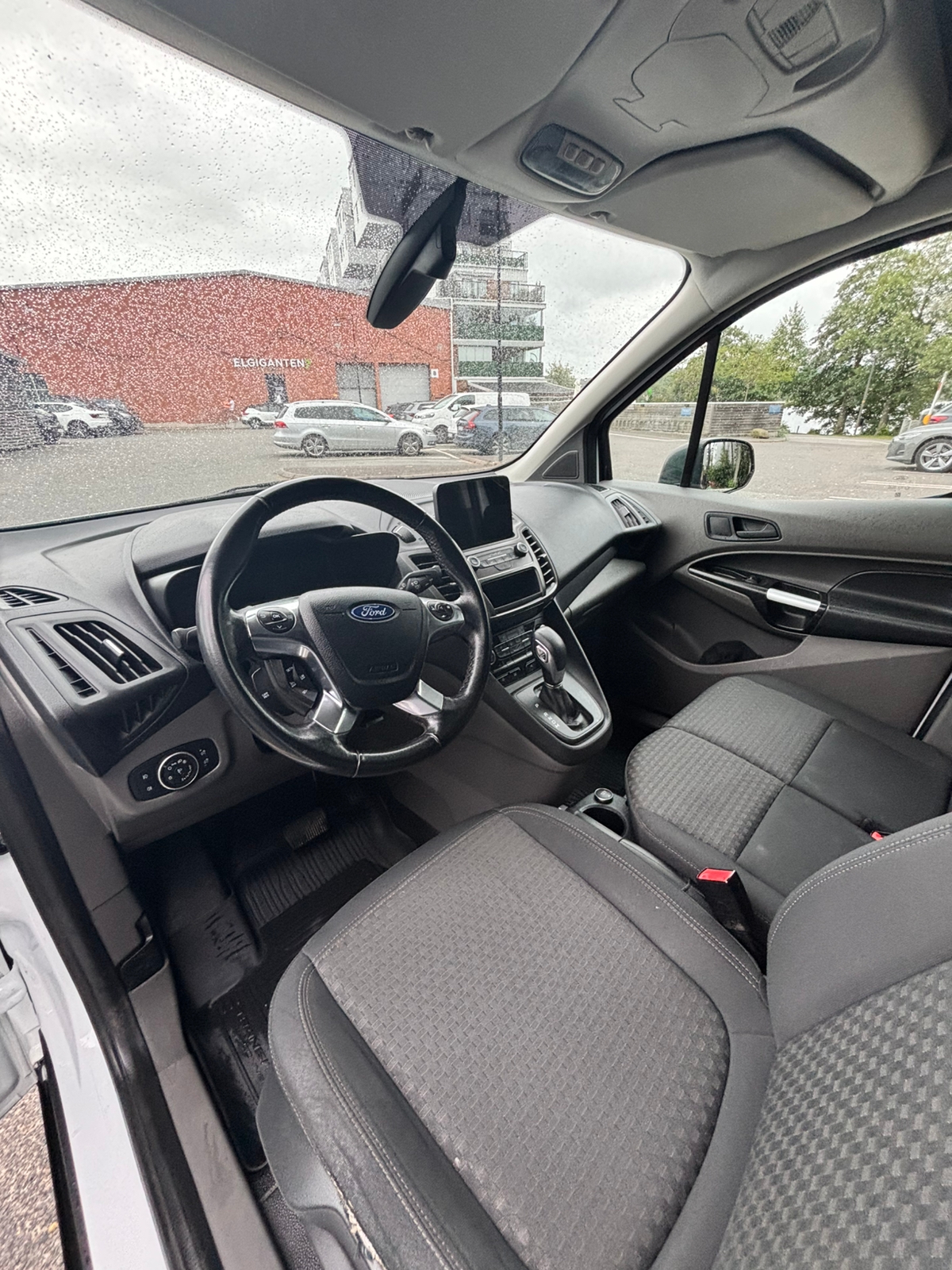 Ford Transit Connect 2019, photo 3/5