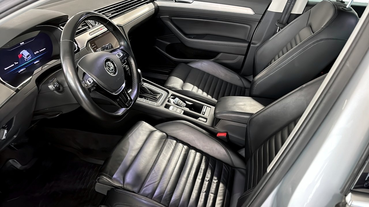 Volkswagen Passat 2018, bild 5/10
