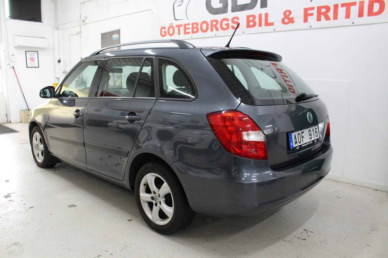 Skoda Fabia 2012, kuva 4/10
