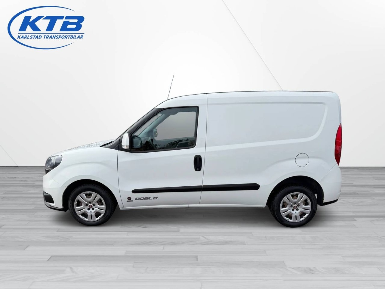 Fiat Doblo 2019, bild 2/20