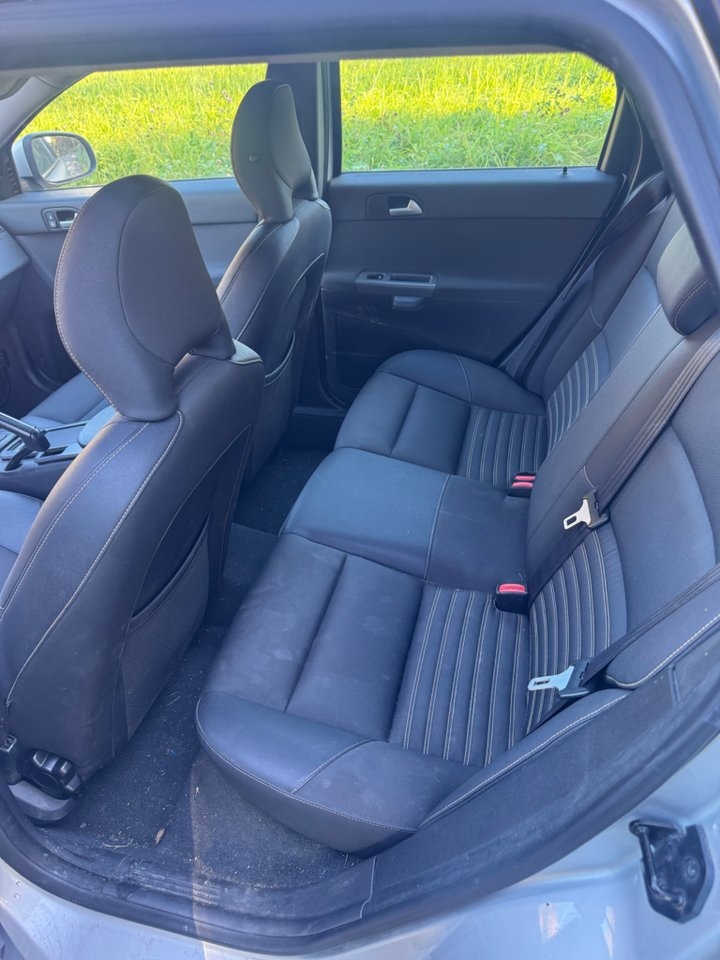 Volvo V50 1.8F Kinetic Euro 4 Nybesiktad 2010, bild 6/6