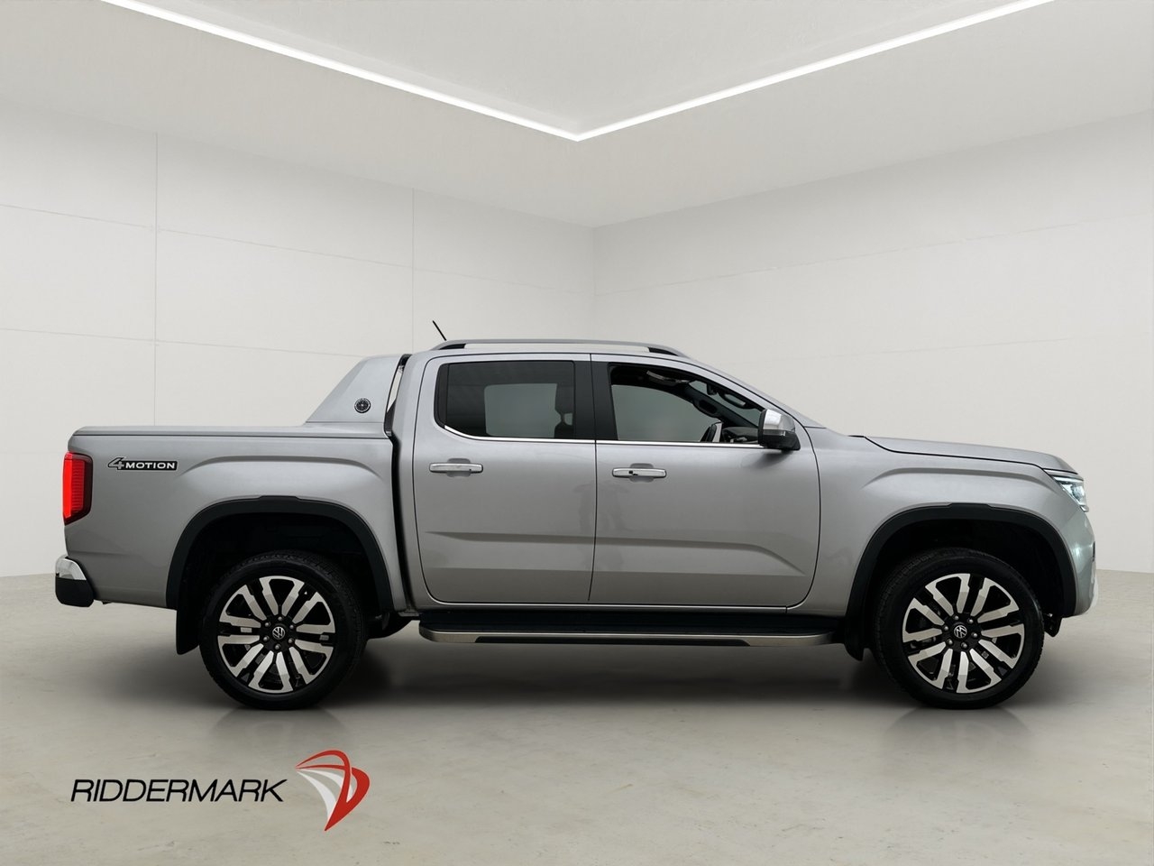 Volkswagen Amarok 2025, photo 2/37