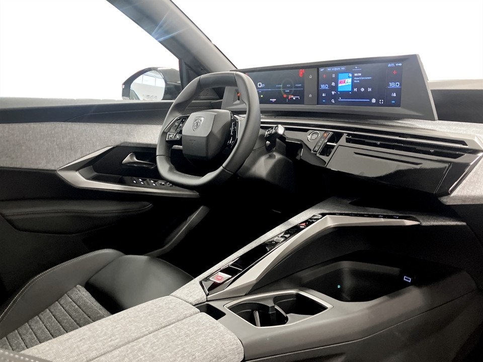 Peugeot 5008 GT Hybrid Aut 2026, bild 5/8