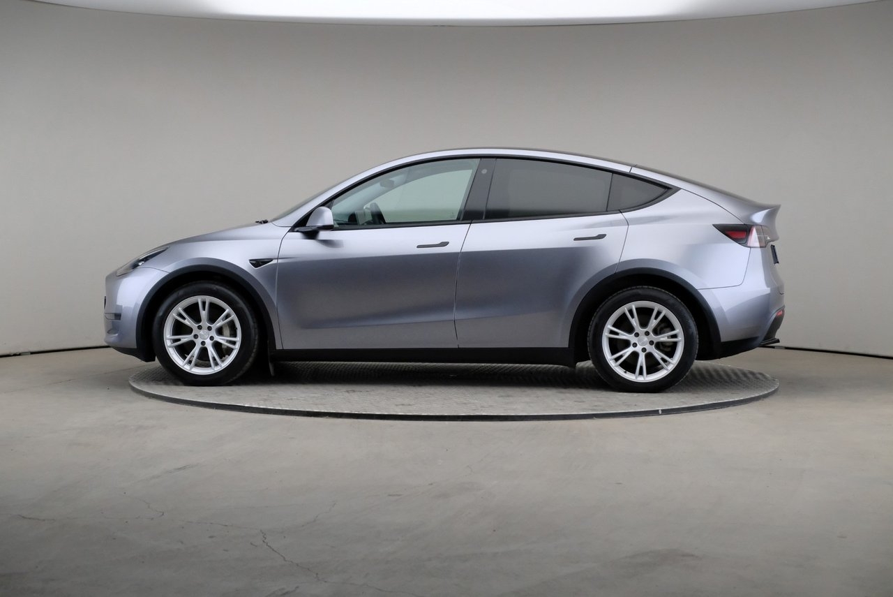 Tesla Model Y 2023, bild 4/10