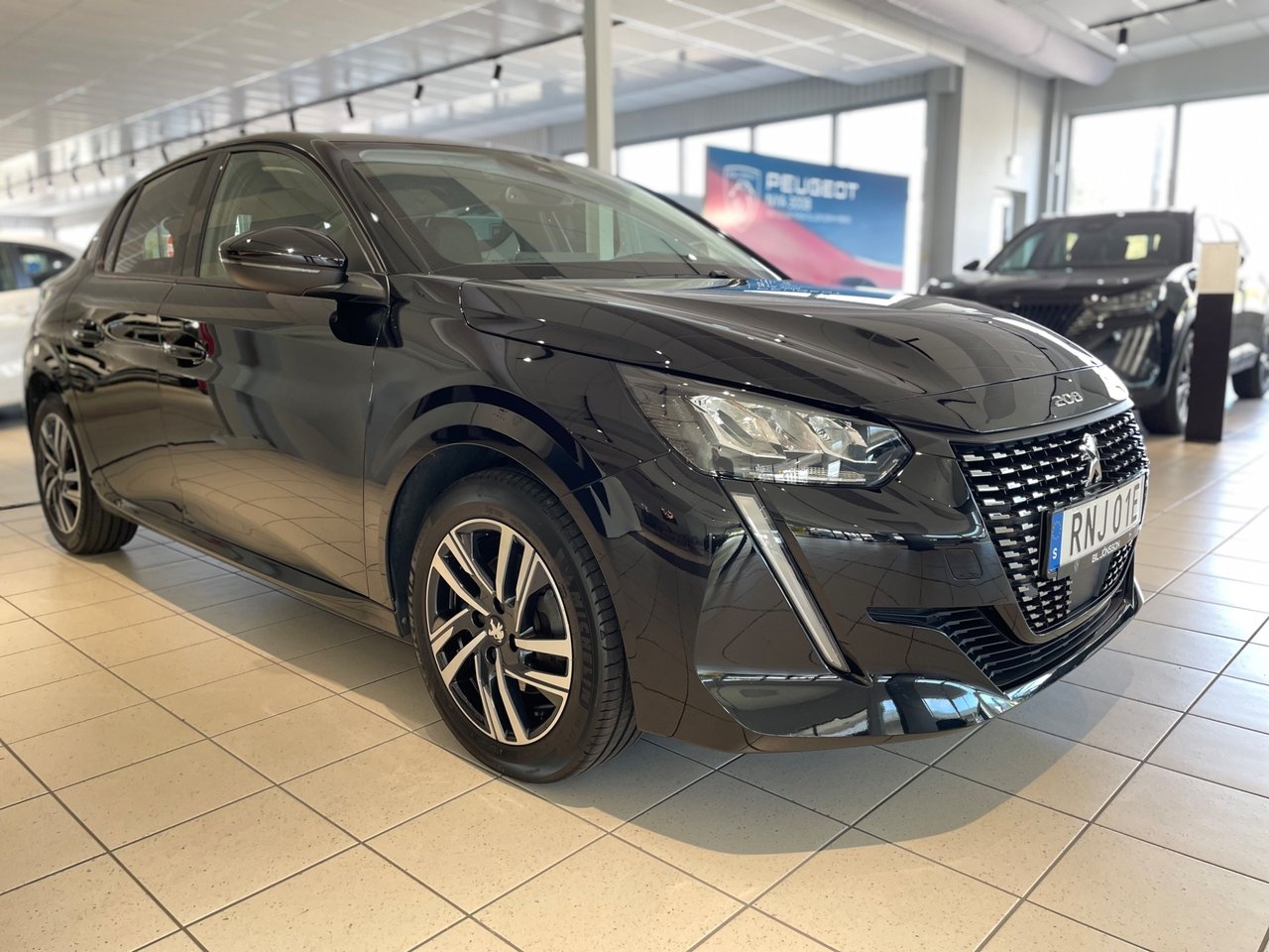 Peugeot 208 1.2 PT 100hk ALLURE 2023, bild 4/10