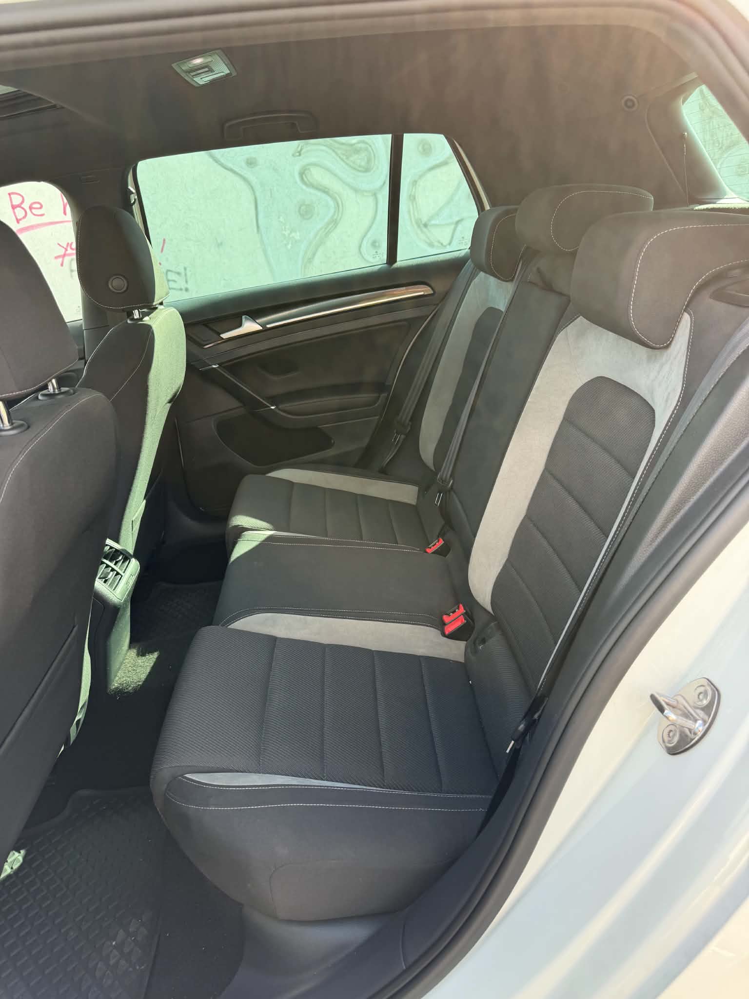 Volkswagen Golf 2016, kuva 6/6