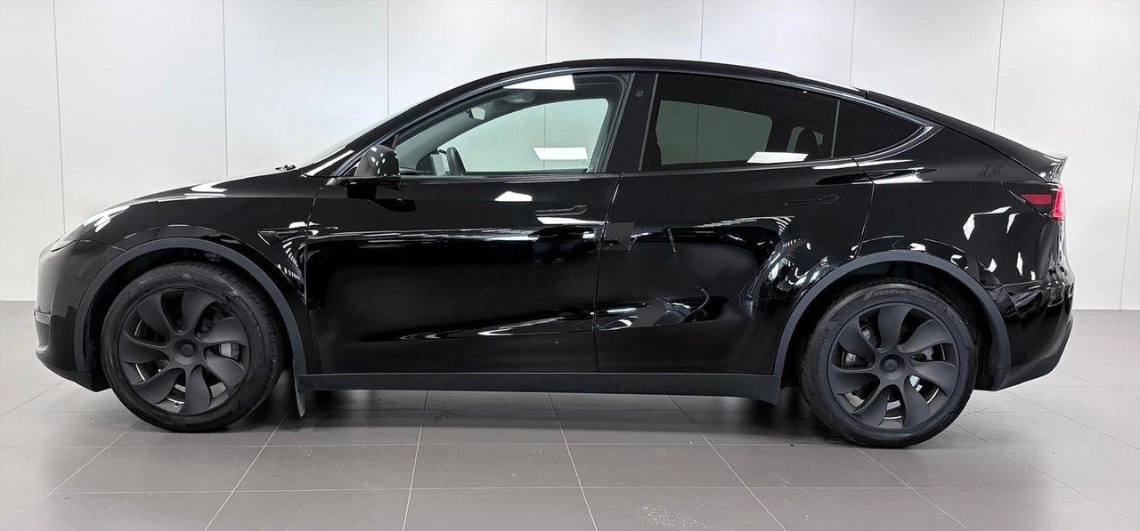 Tesla Model Y 2024, bild 6/10