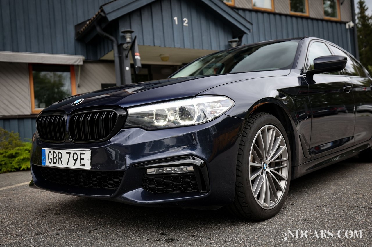 BMW 530 2020, bild 2/10